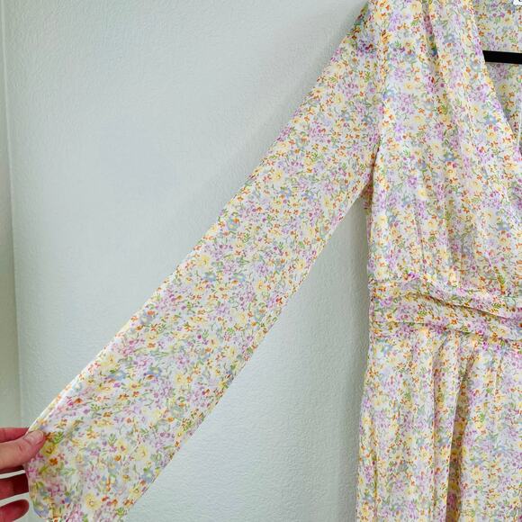 Elodie White Multi Floral Sheer Ruched Front Tie Surplice Mini Dress Medium NWOT - Picture 9 of 16